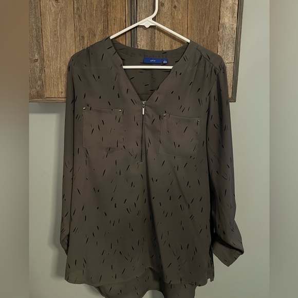 APT 9 Long sleeve blouse - Picture 2 of 4